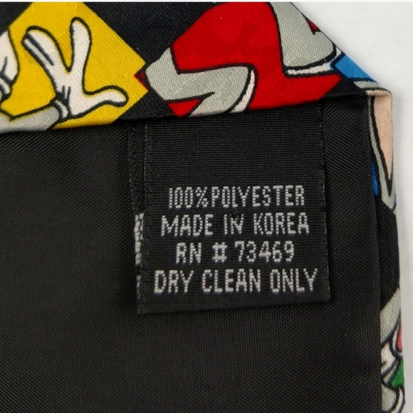 LOONEY TUNES Mania Bugs Bunny Cartoon Mens Tie - Picture 5 of 5